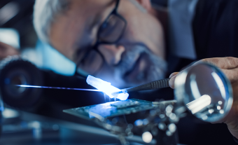Enhancing Image Quality with Melt-Fit Technology: Customizing Optics to Material Variations